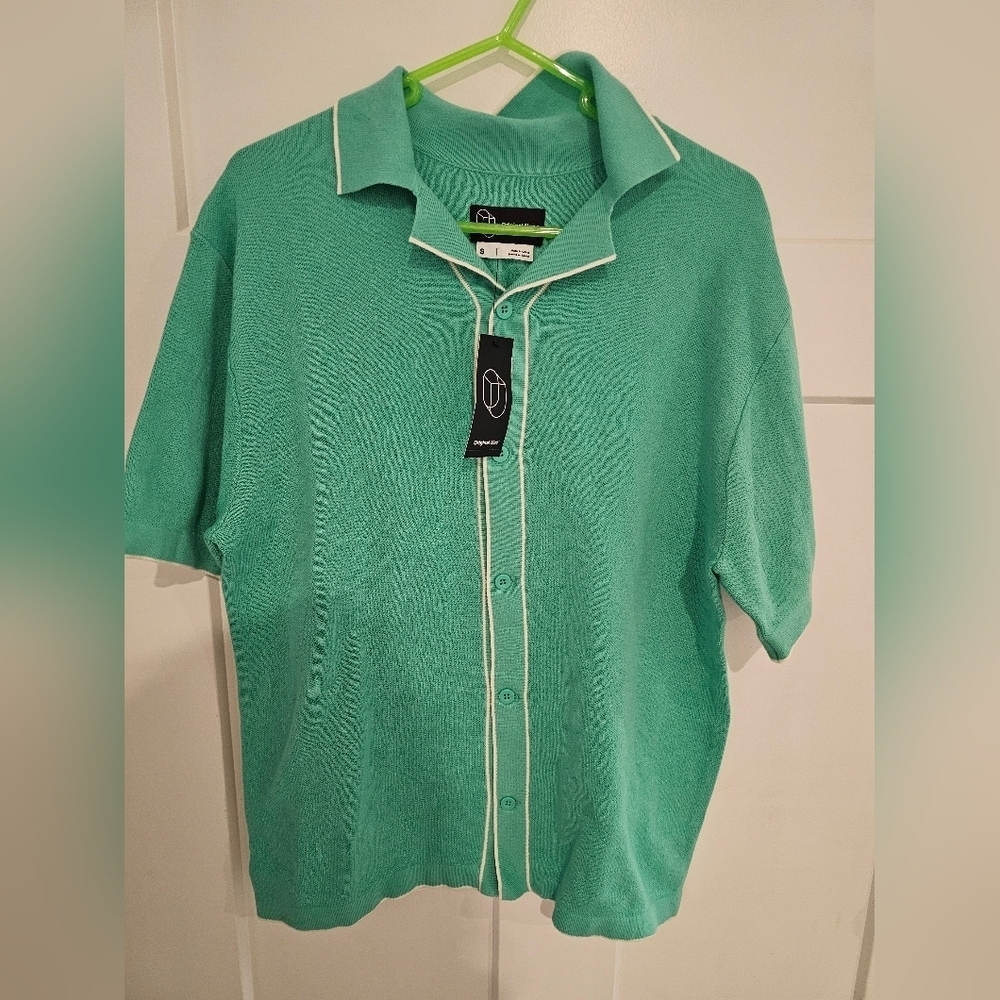 NWT! Original Use Short Sleeve Shirt Green Button Front Cotton Small